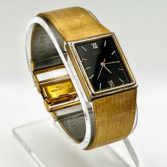 Seiko Vintage Gold and Black Rectangular Unisex Watch Working - Picture 3 of 11